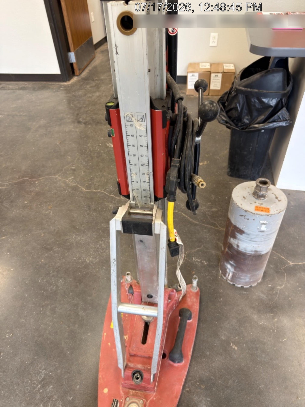 2023 HILTI DD250E