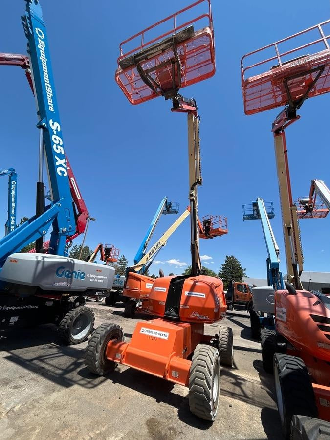 2021 JLG 460SJ