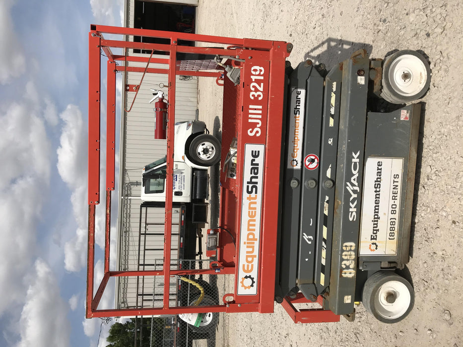 2018 SKYJACK SJIII-3219