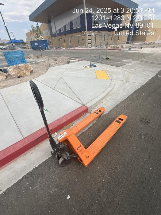 2024 STRONGWAY 5500 lb Pallet Jack