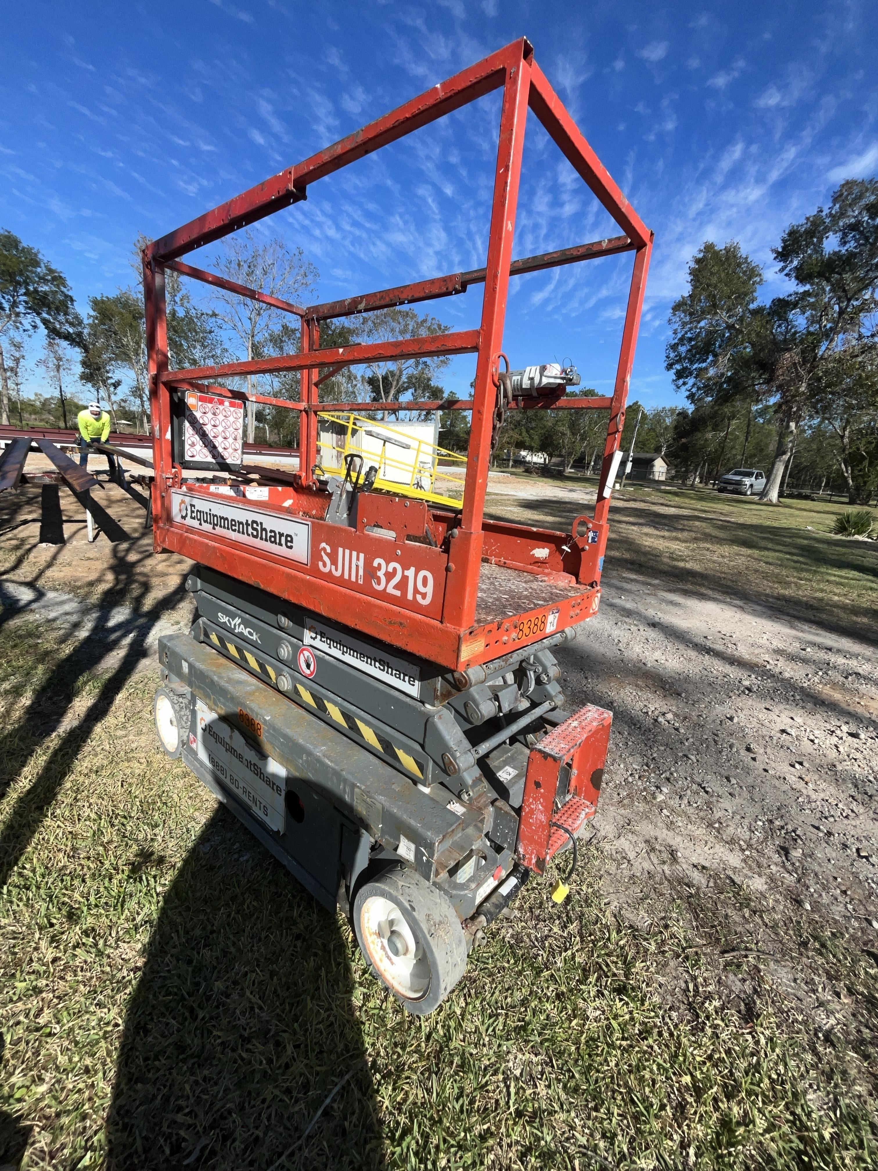 2018 SKYJACK SJIII-3219