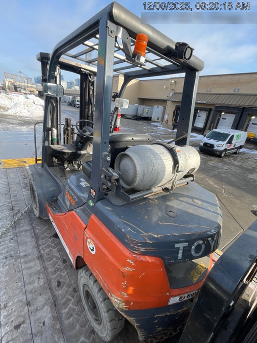 2022 TOYOTA 50-8FGU25