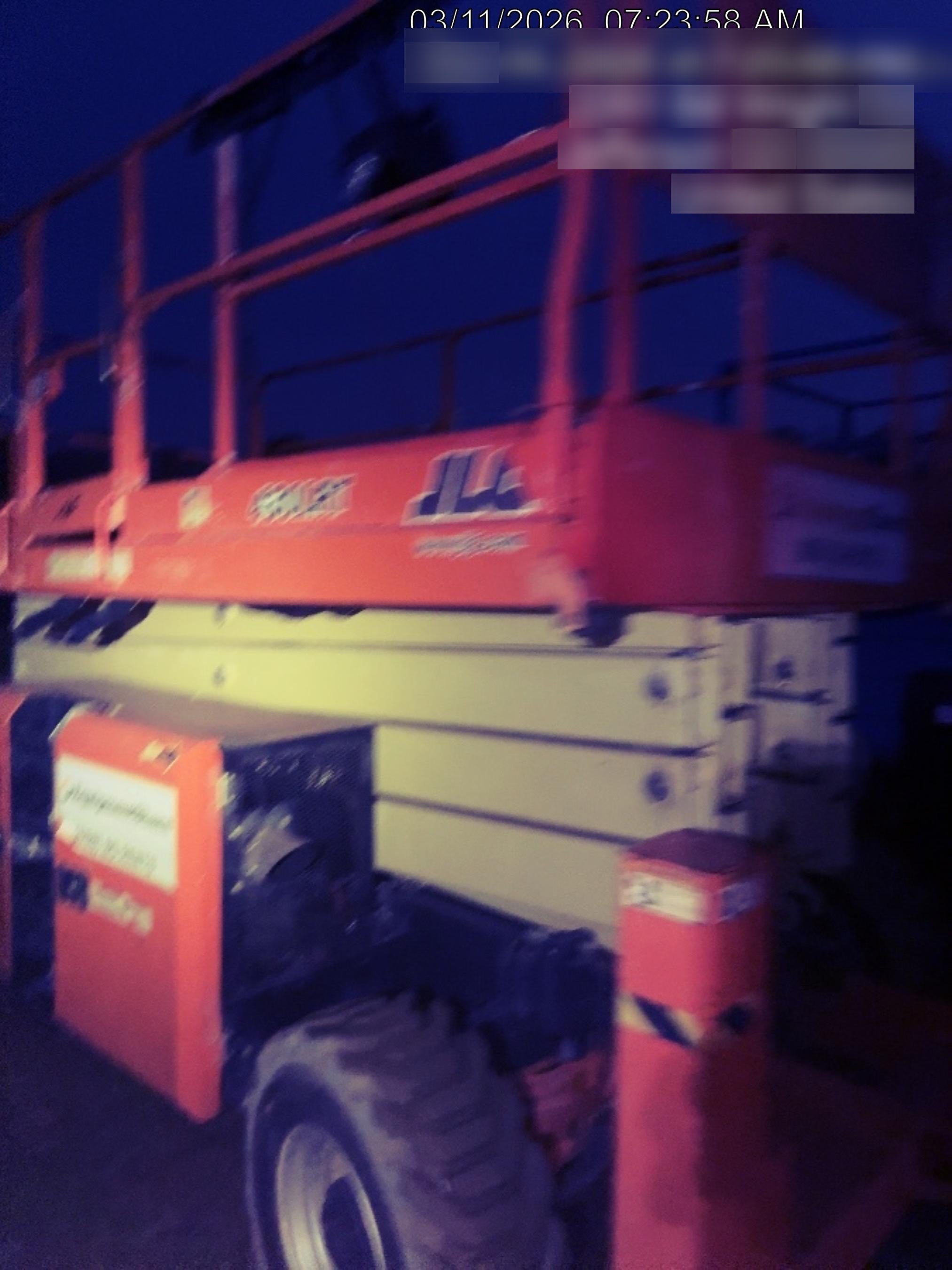 2019 JLG 430LRT