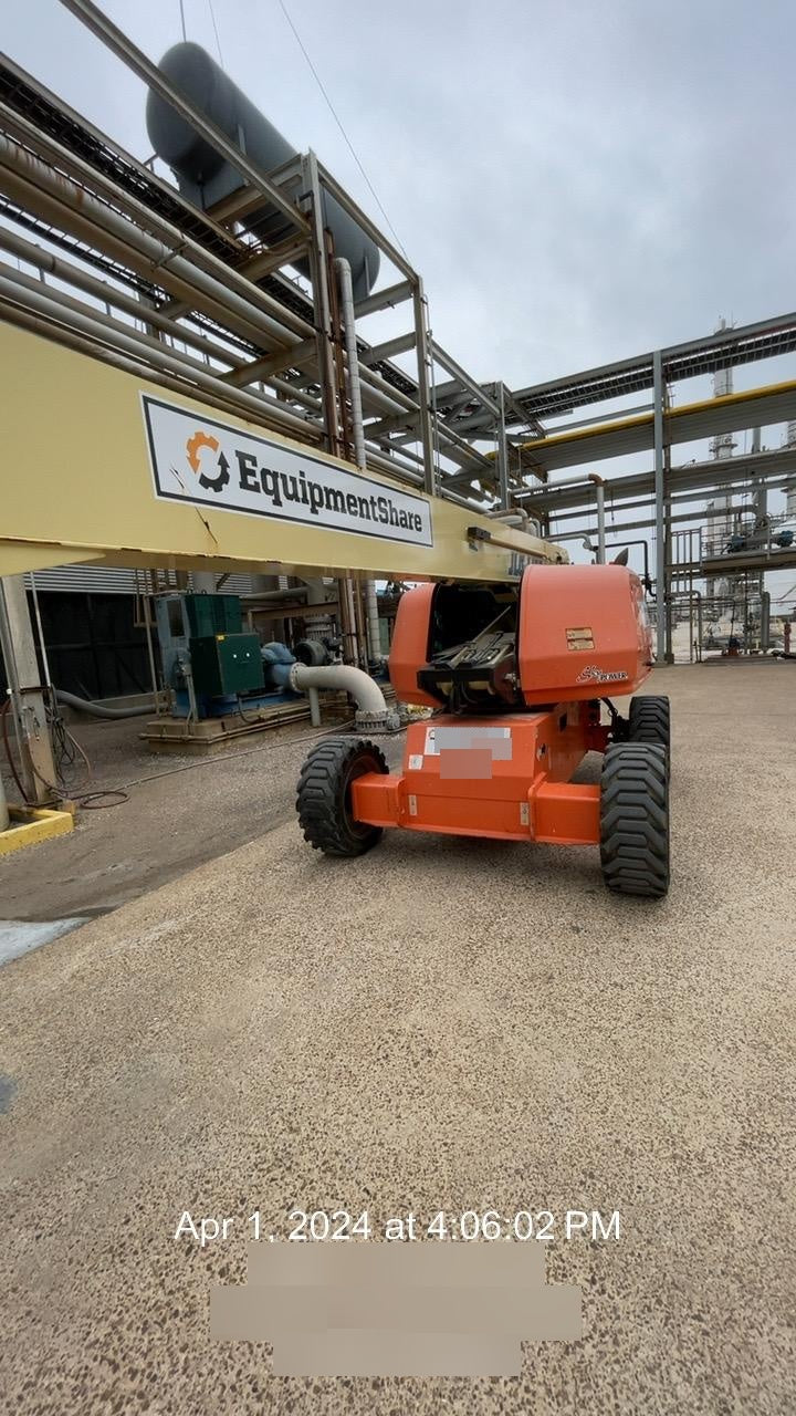 2019 JLG 660SJ