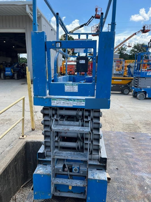 2018 GENIE GS-3232