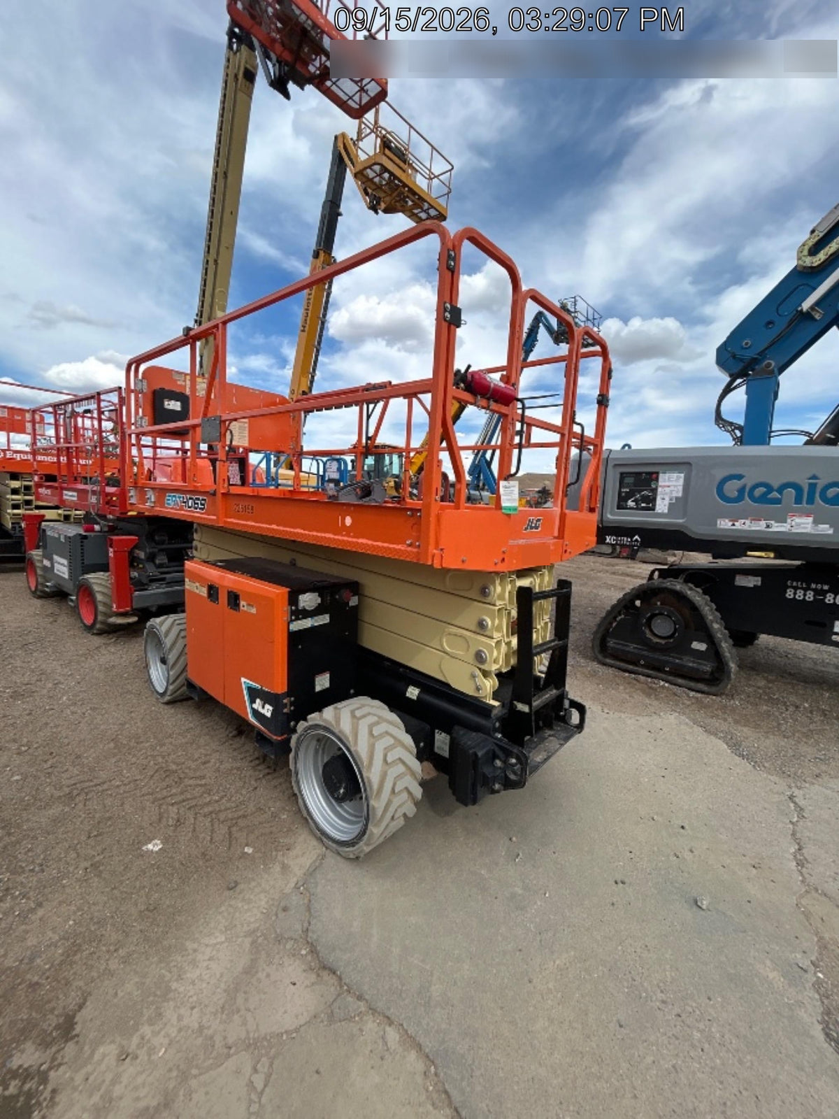 2022 JLG ERT4069