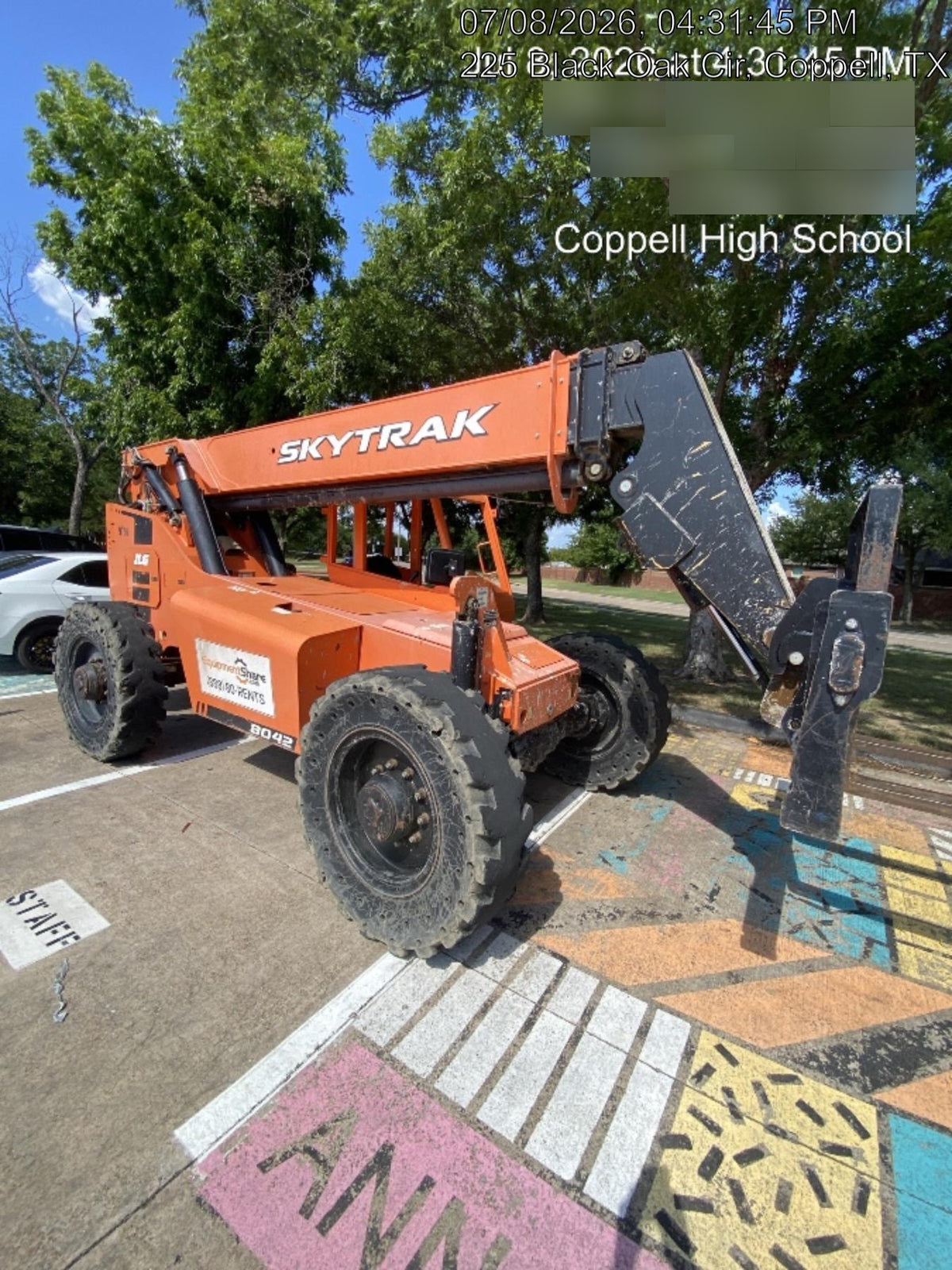 2018 Skytrak 8042 JLG Skytrak 8042, Solid Tires (shipping-Boss), Open ROPS, Beacon and Work Light Package