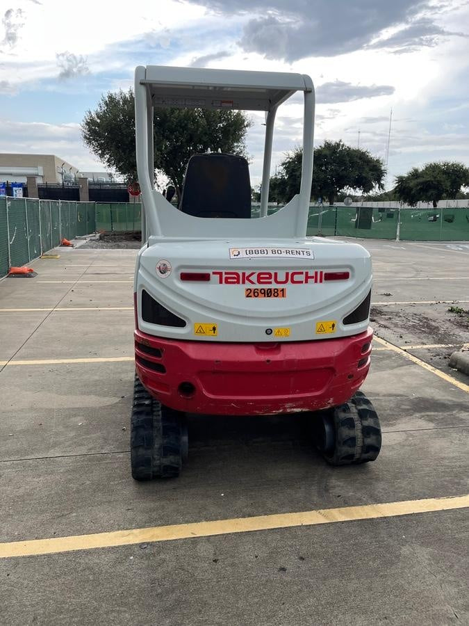 2022 TAKEUCHI TB235-2R