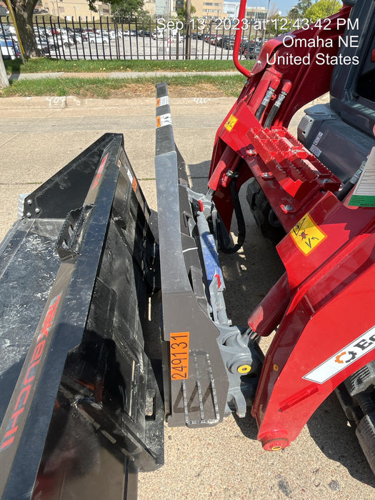 2022 PALADIN 48" Pallet Forks - Paladin