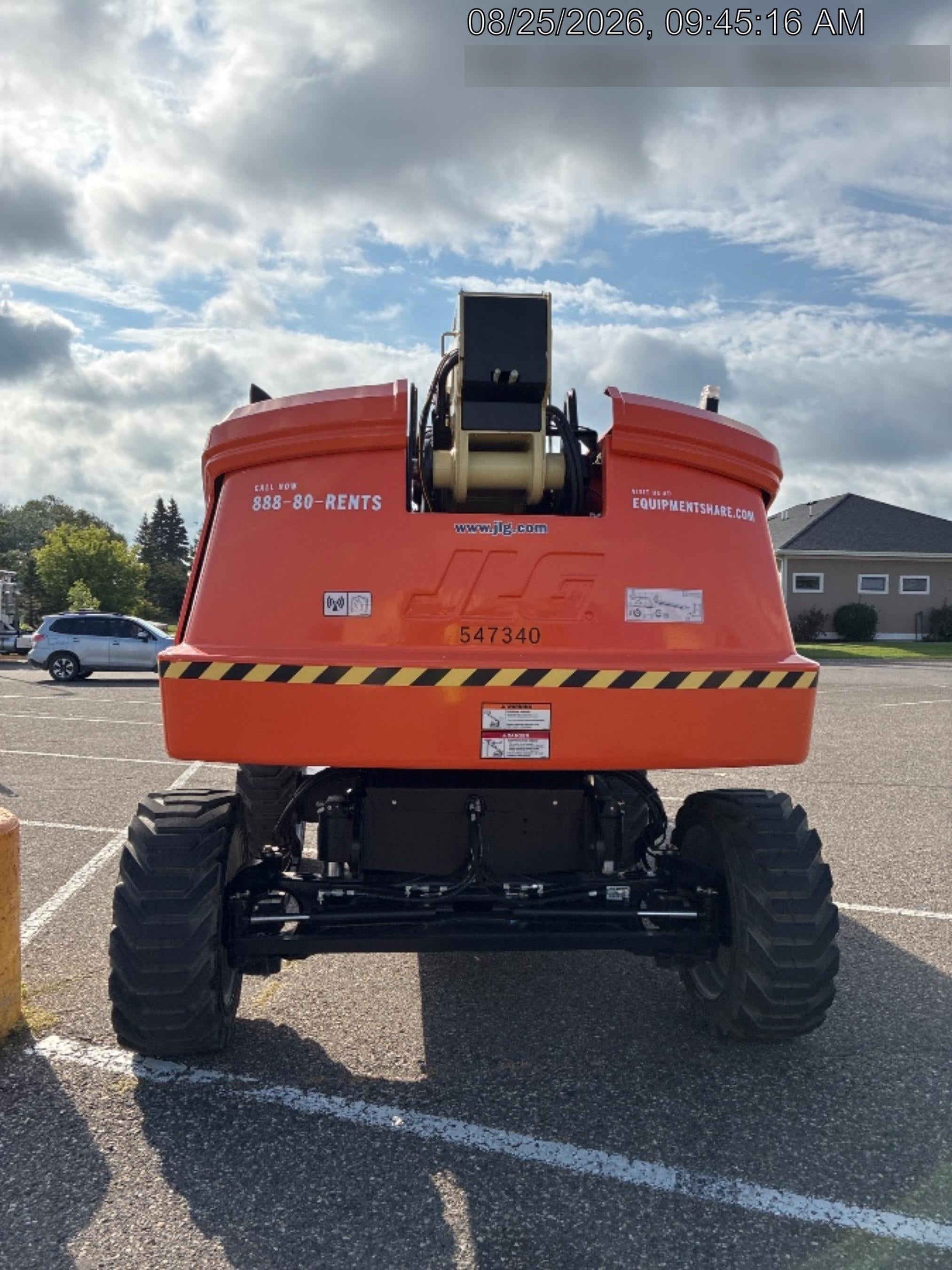 2025 JLG 660SJ