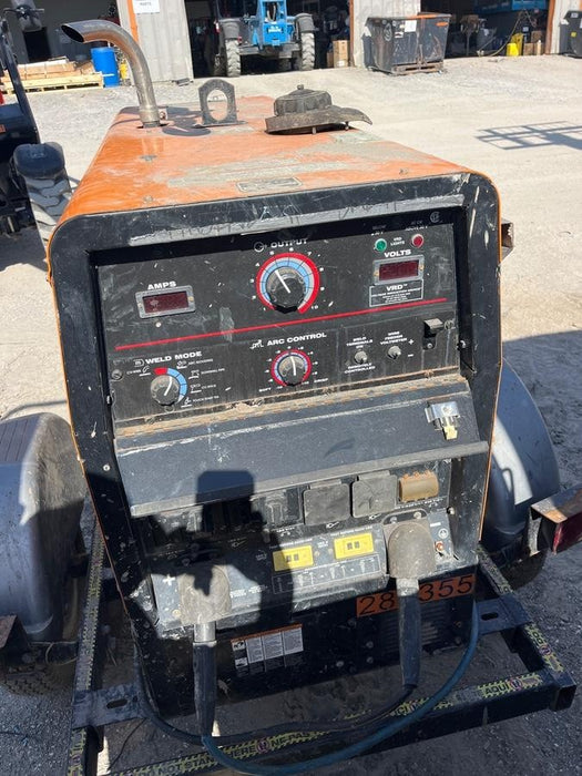 2022 Lincoln Electric LE400 Kubota V1505, Trlr, Cable Rack, Light Kit, ES Decals, T3