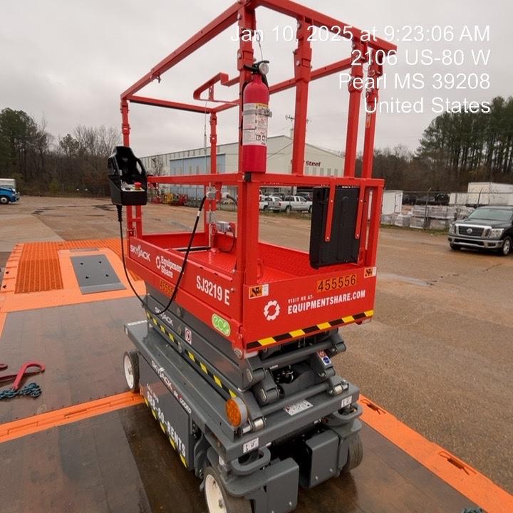 2024 Skyjack SJ3219 Electric Drive, Sld NM Tires, DBcns, RFRails, Power to Platform, T3 + Access Control