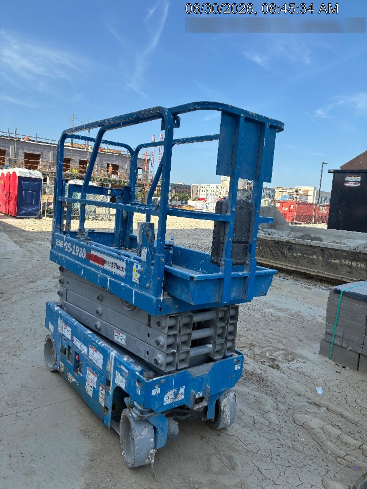 2020 Genie GS-1930 Solid Non Marking Tires, Beacon, Folding rails with half height swing gate
