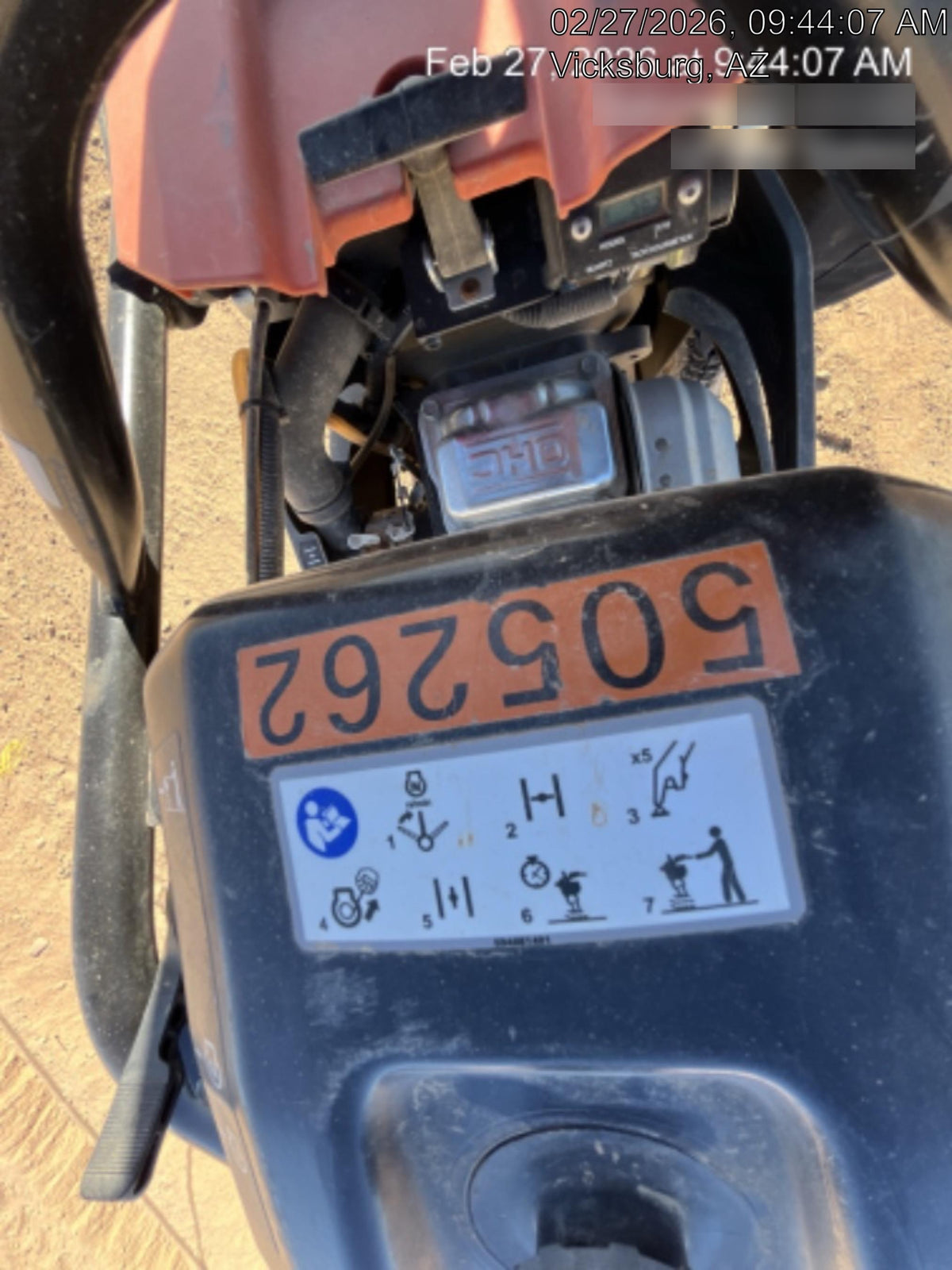 2025 HUSQVARNA LT6005