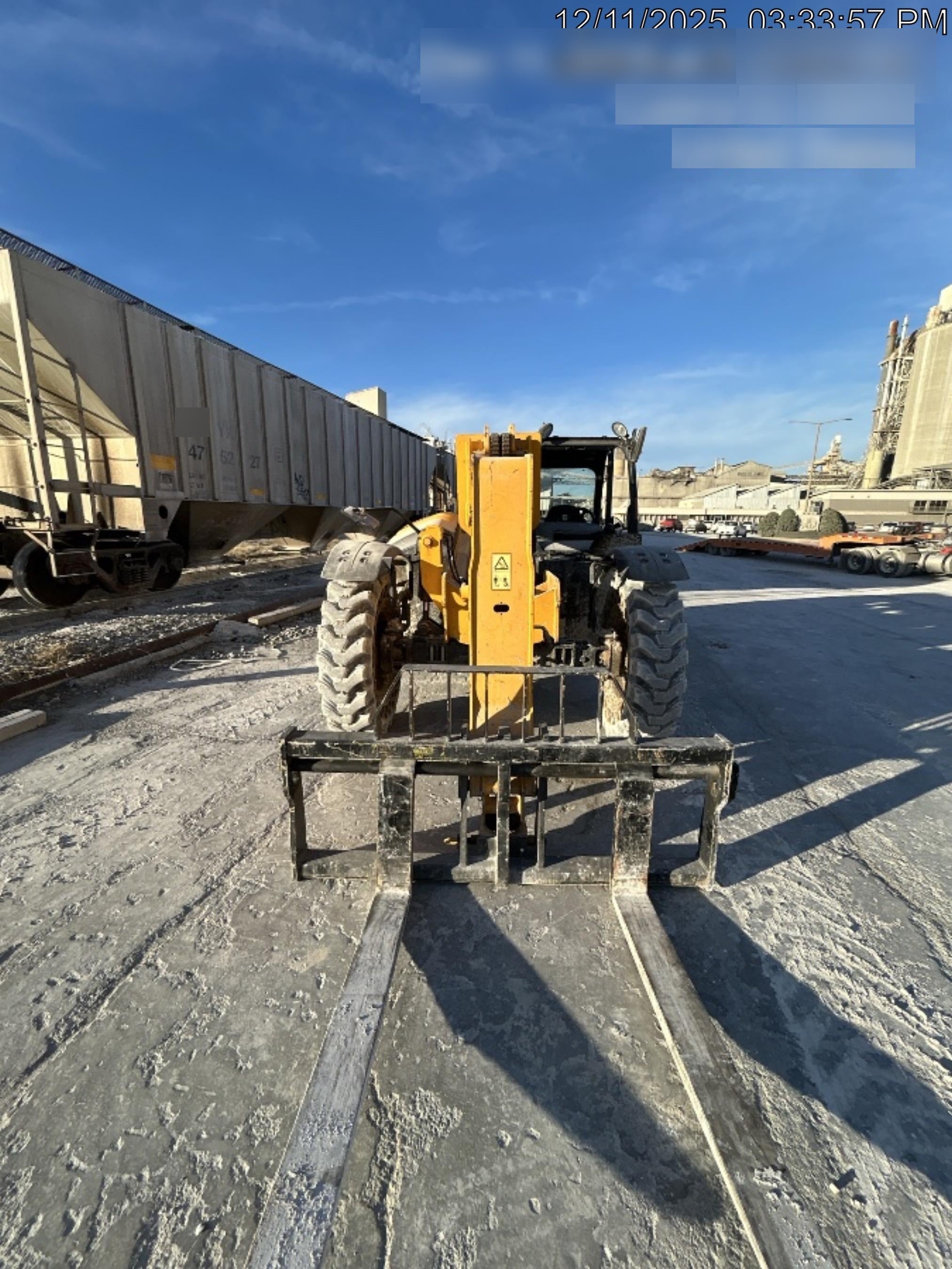 2020 JCB 509-42 Canopy, Solid Tires, Work Lights, Beacon, Aux Hydraulics, Back up Alarm, Lifting Eye, ES Decals