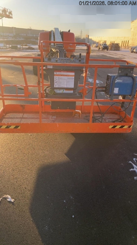 2025 JLG 660SJ