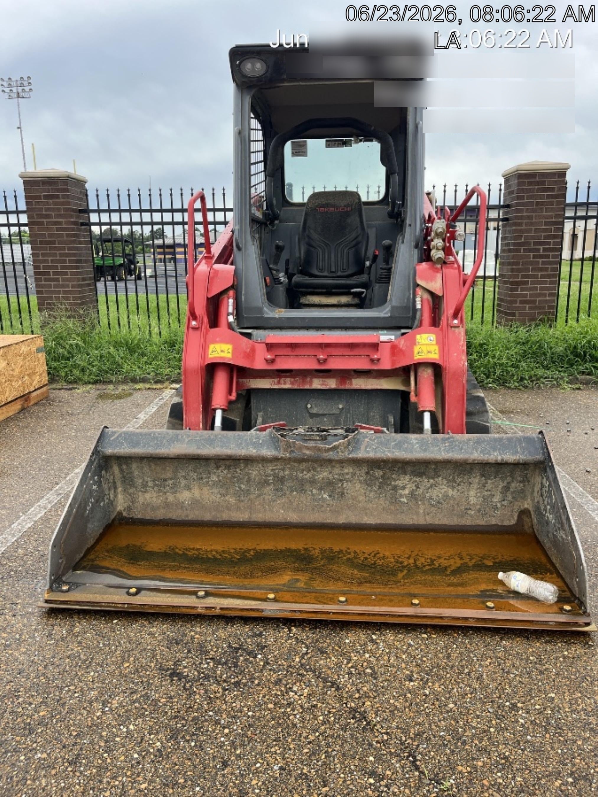 2025 TAKEUCHI 76" Smooth Bucket - Takeuchi