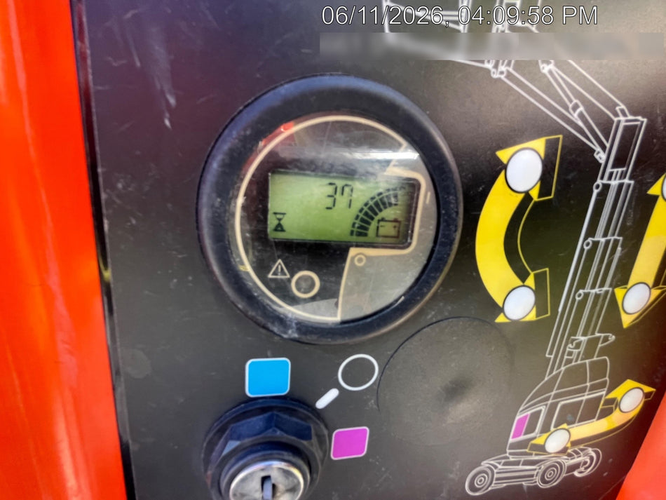 2021 JLG 26E