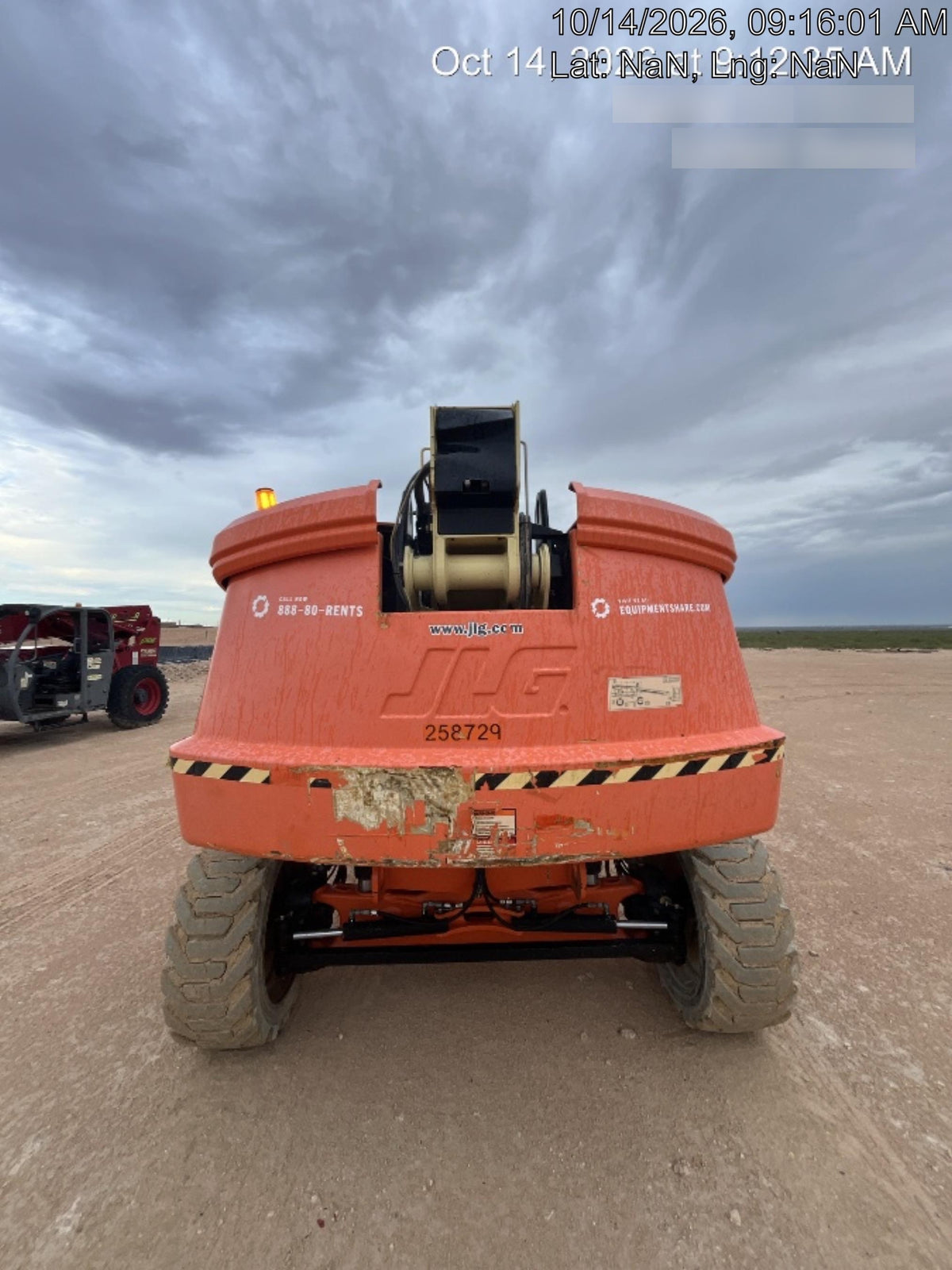 2022 JLG 660SJ