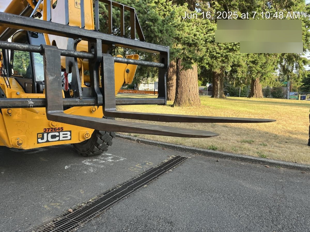 2024 JCB 510-56