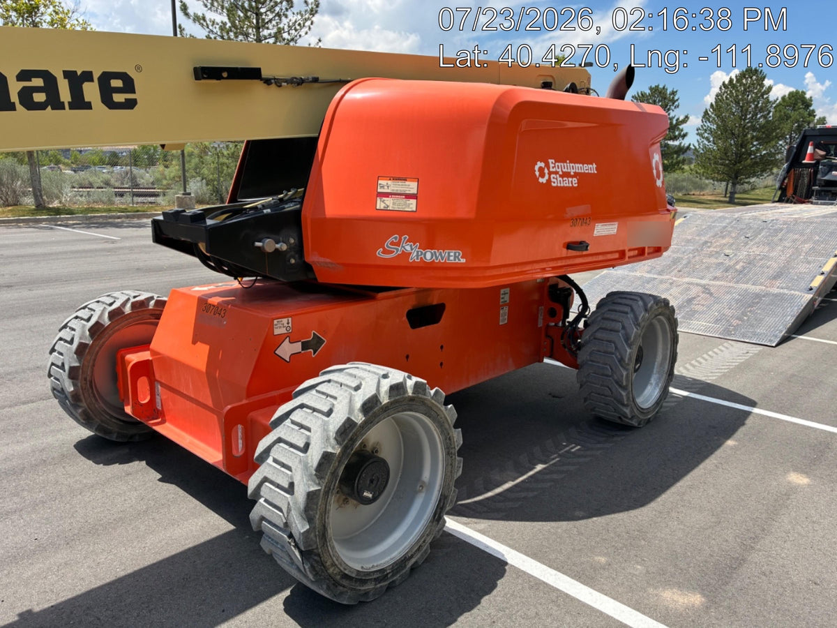 2023 JLG 660SJ