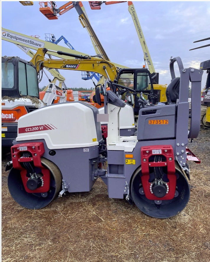 2023 DYNAPAC CC1200