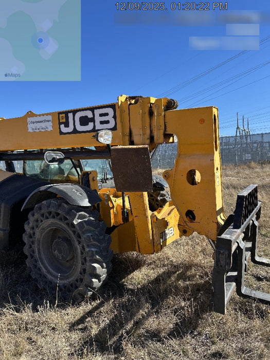 2019 JCB 512-56 Enclosed Cab, 74 HP, Solid Tires, Worklights, Beacon, Aux Hydraulics, Lifting Eye 60" Carriage/60" Forks