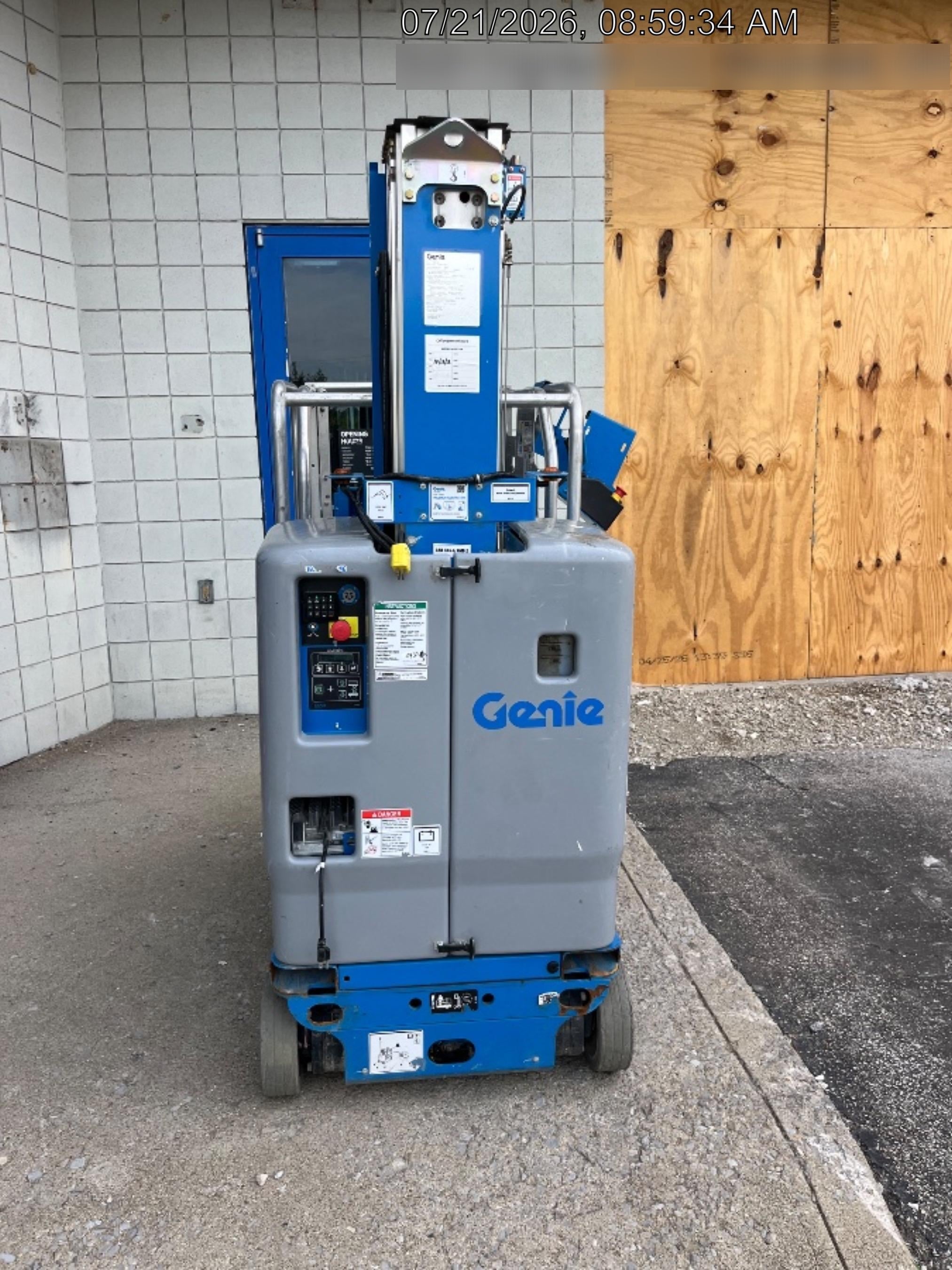 2021 GENIE GR-20