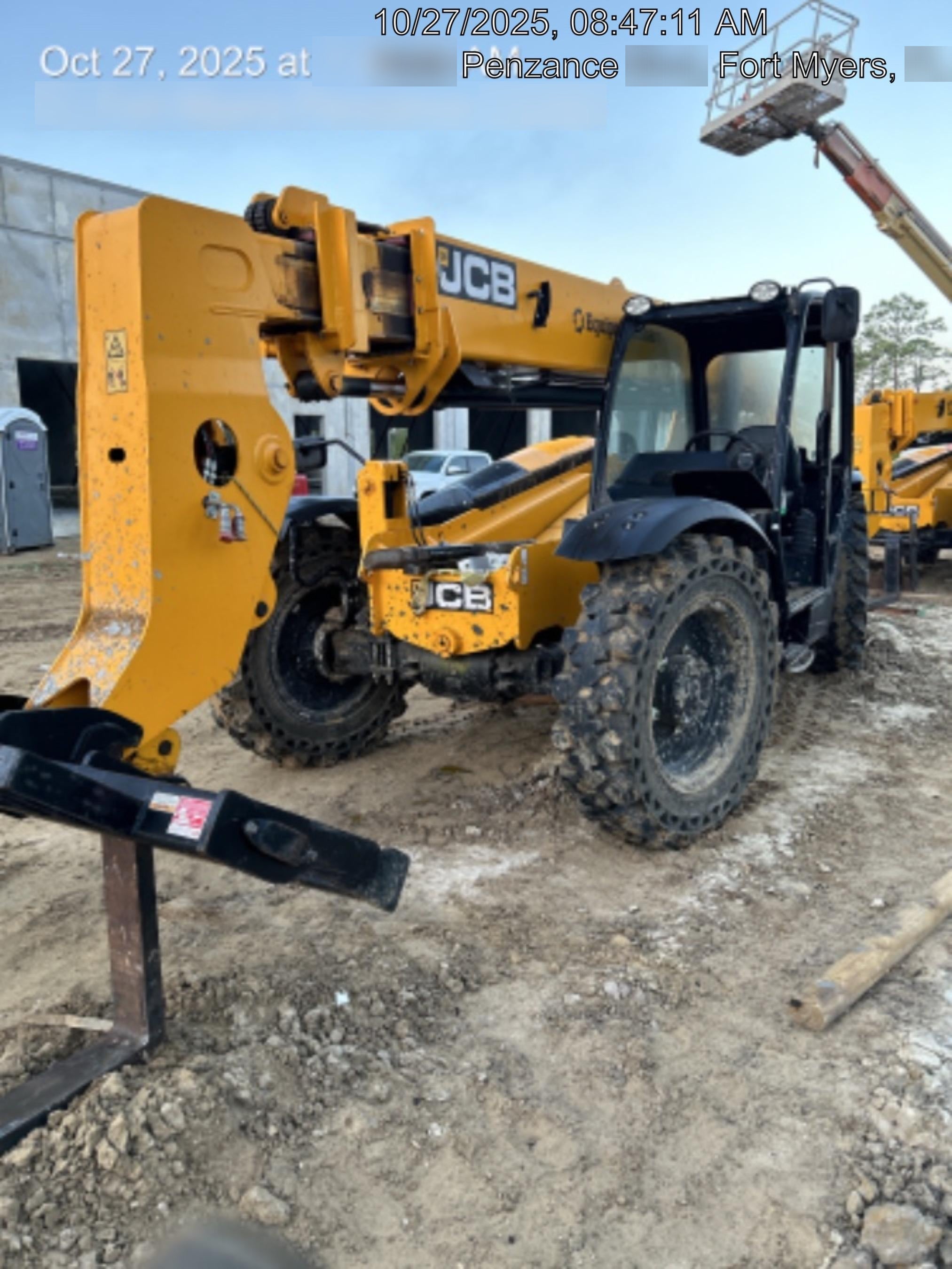 2023 JCB 509-42