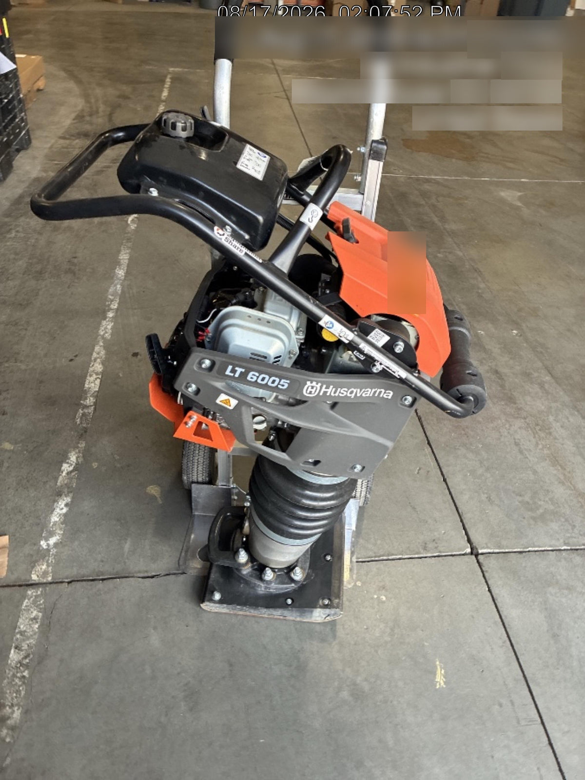 2025 HUSQVARNA LT6005