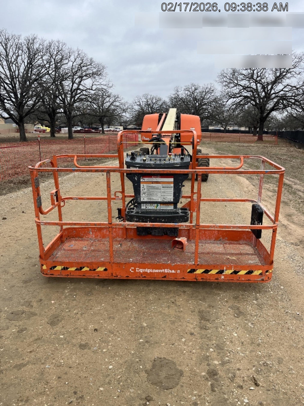 2023 JLG 660SJ