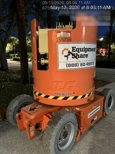 2022 JLG E300AJP