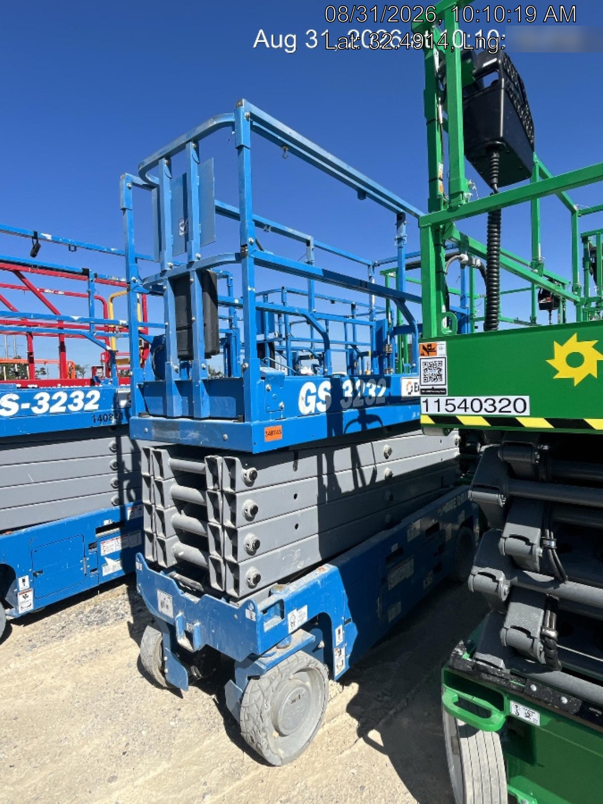 2023 GENIE GS-3232