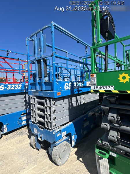 2023 GENIE GS-3232