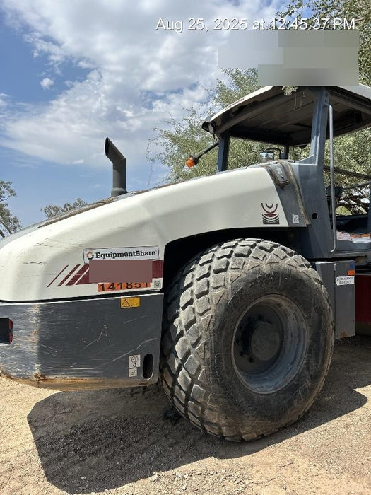 2021 DYNAPAC CA2500D