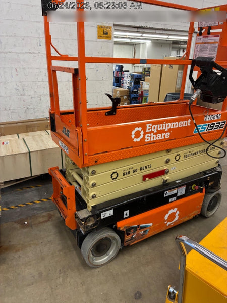 2022 JLG ES1932