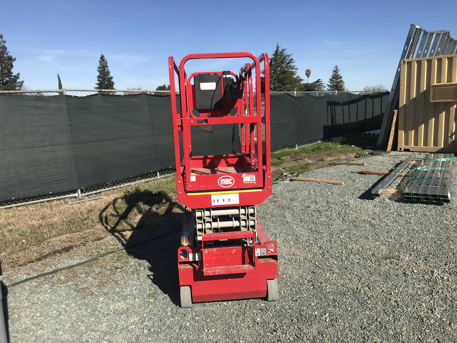 2020 MEC 1330SE Solid NM Tires, Steel Swing out Doors, LCS, Beacon, 900W Inverter