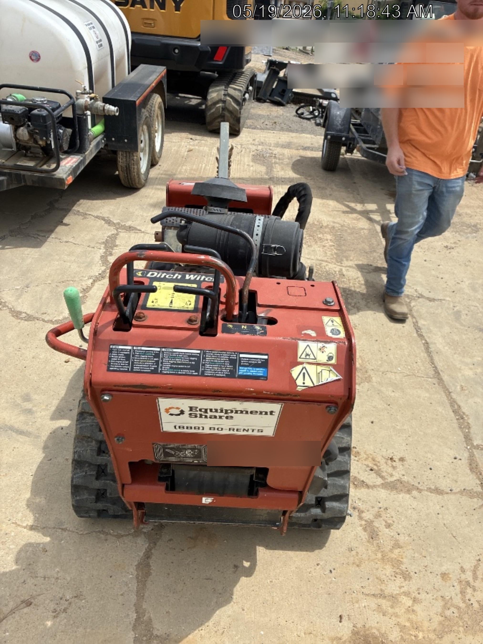 2020 DITCH WITCH C24XA
