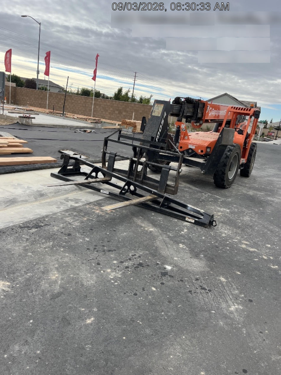 2024 JLG 100275853