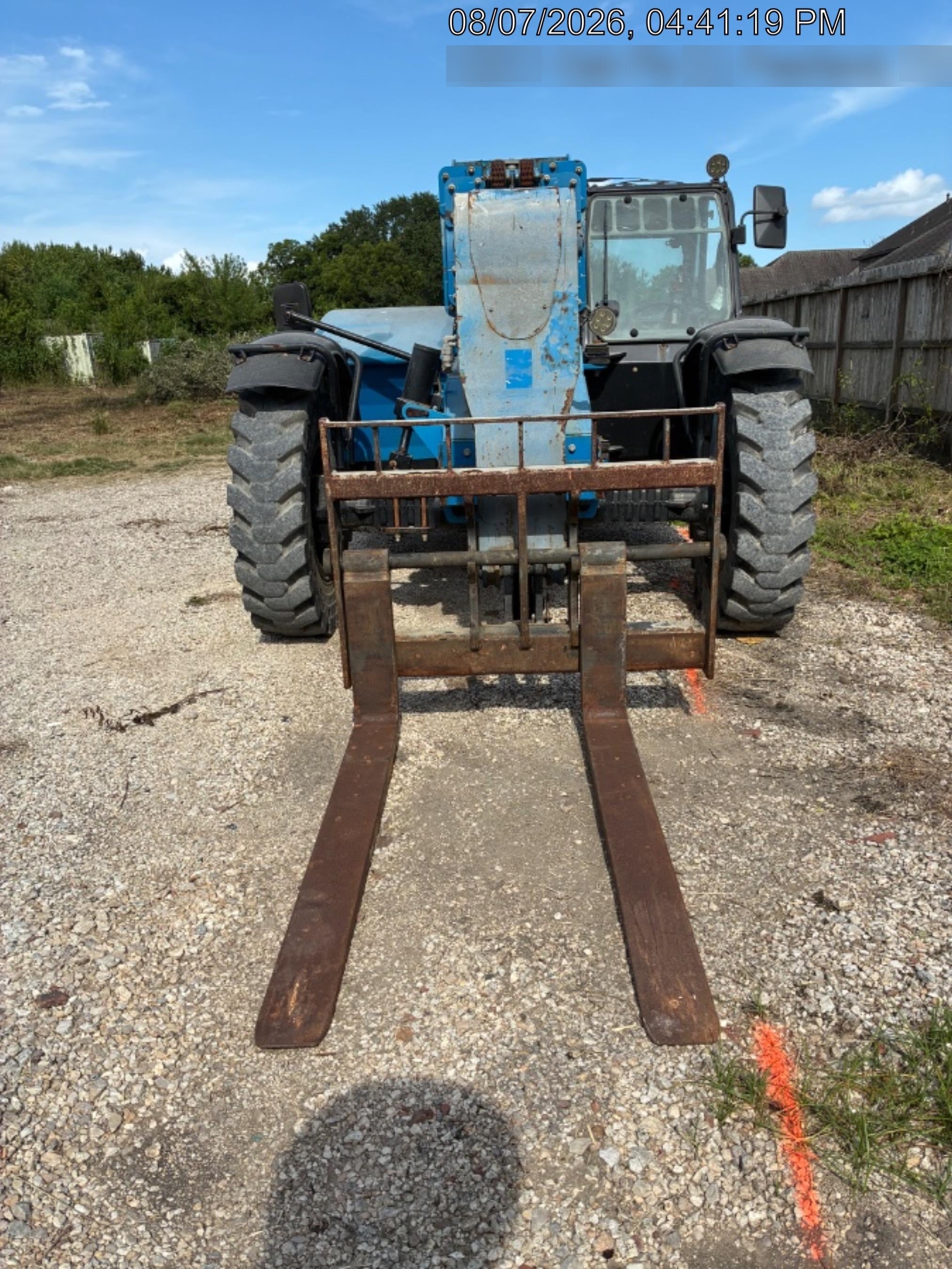 2018 Genie GTH-844 Genie GTH-844 w/Enclosed Cab w/HVAC, Work Lights, Solid Tires, Beacon, 60" Carriage and Forks