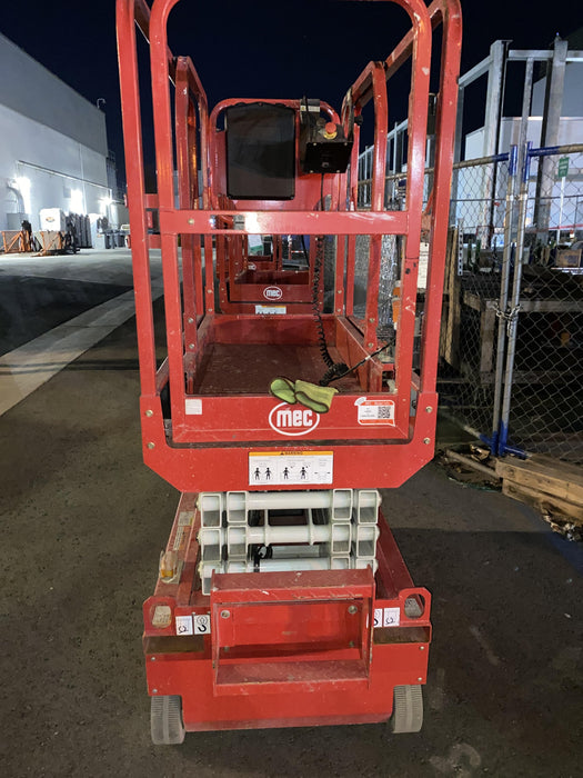 2020 MEC 1330SE Solid NM Tires, Steel Swing out Doors, LCS, Beacon, 900W Inverter