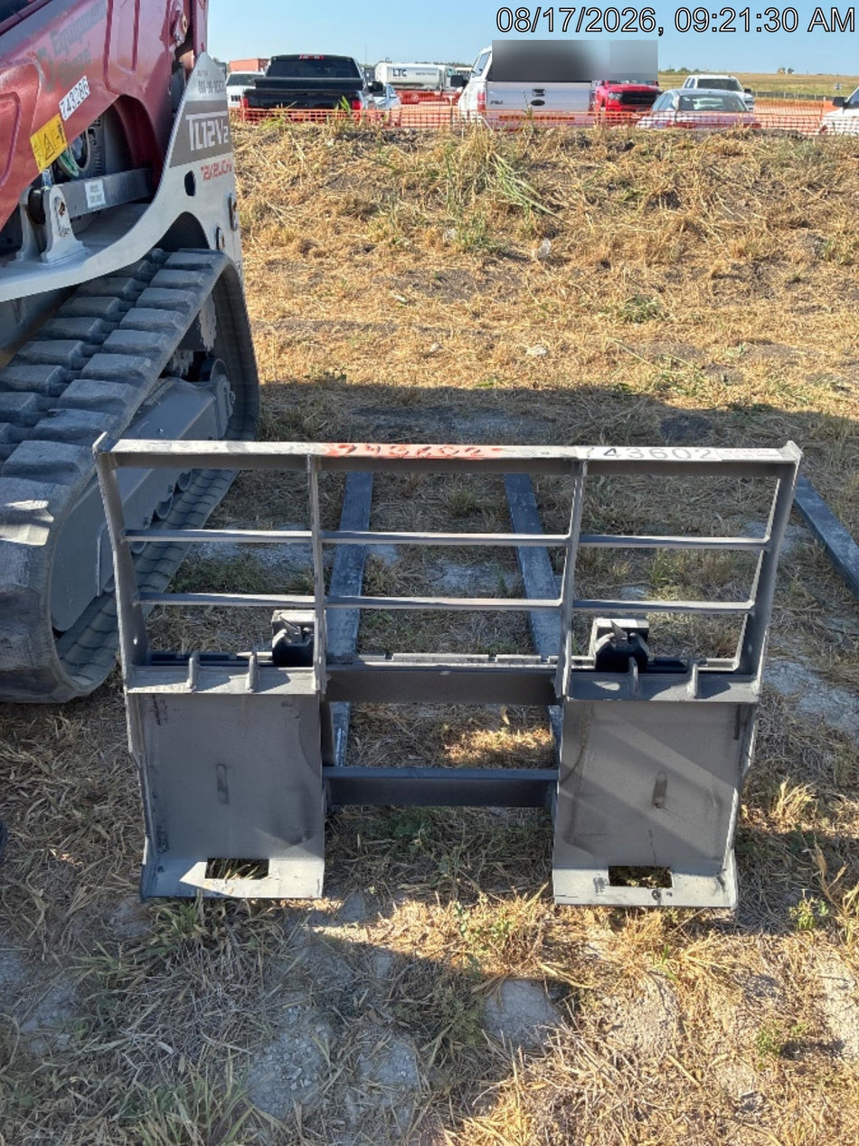 2026 ARROW MATERIAL HANDLING 72" Pallet Forks - Arrow