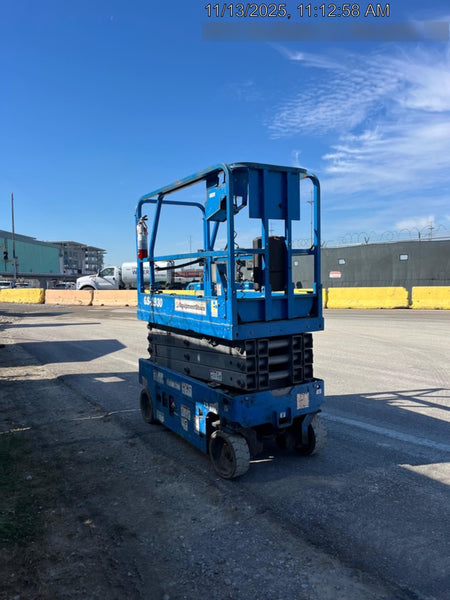 2019 Genie GS-1930 Fixed rails with chain Entry