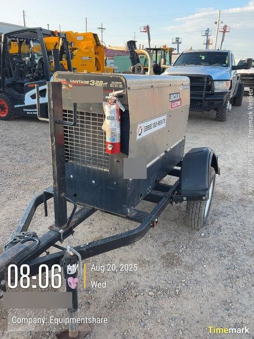 2019 Lincoln Electric Vantage 322 Welder Ready-Pak 3, Two wheel trailer, Fender and Light kit, Cable Rack