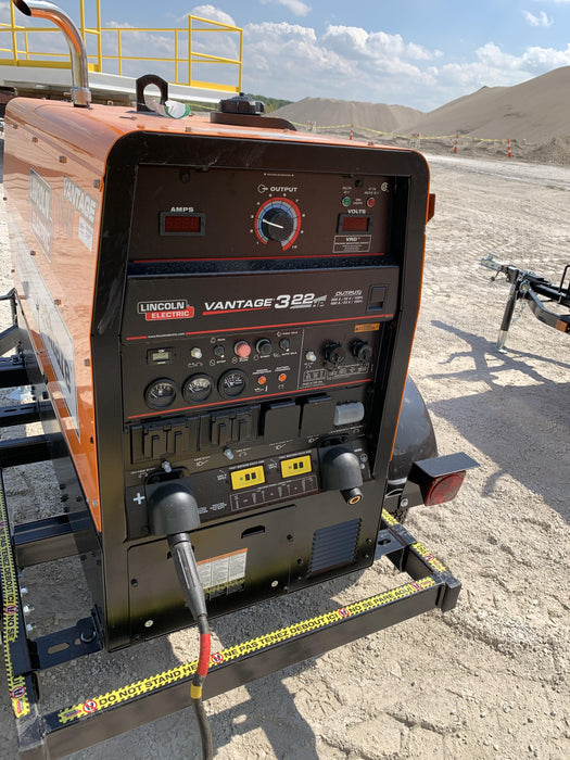 2021 Lincoln Electric Vantage 322 Vantage 322 Ready Pak 3 w/ Decals, ORANGE (includes trailer, cable rack, fender light kit) NO Telematics