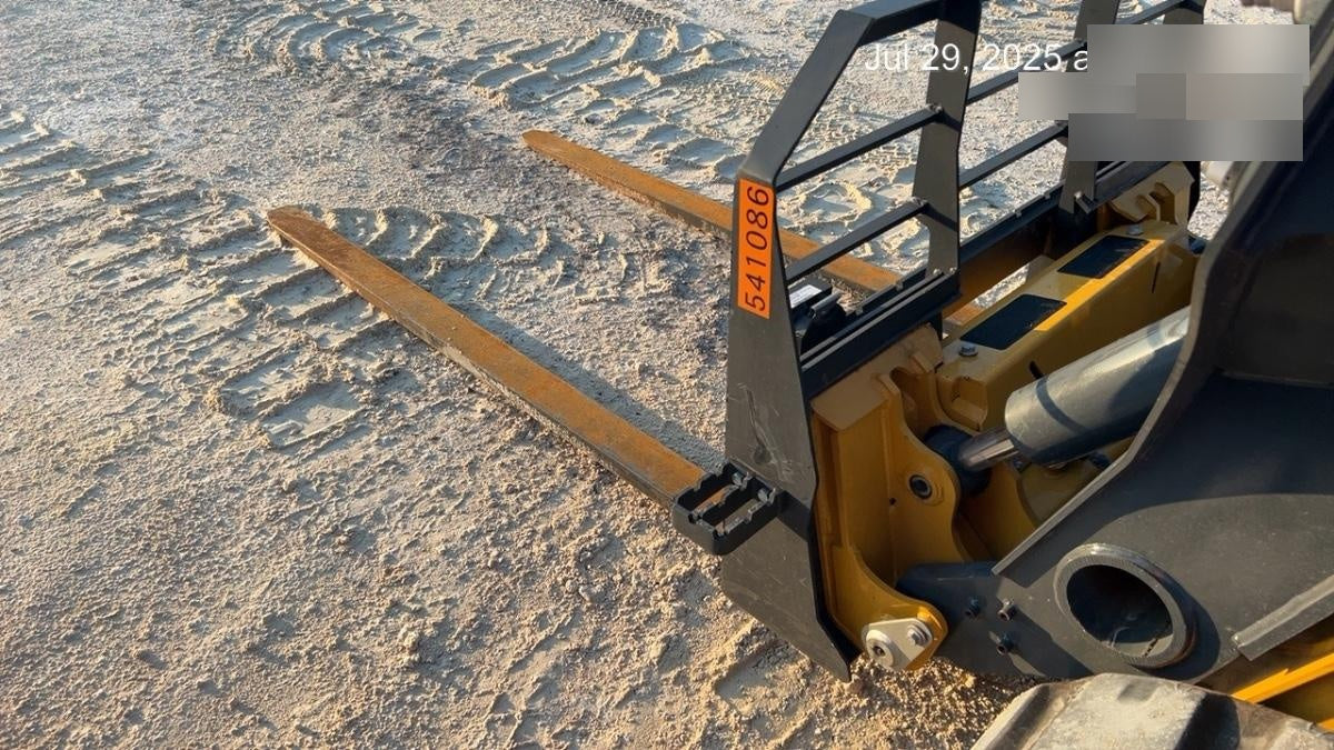 2025 ARROW MATERIAL HANDLING F5100CB-6018