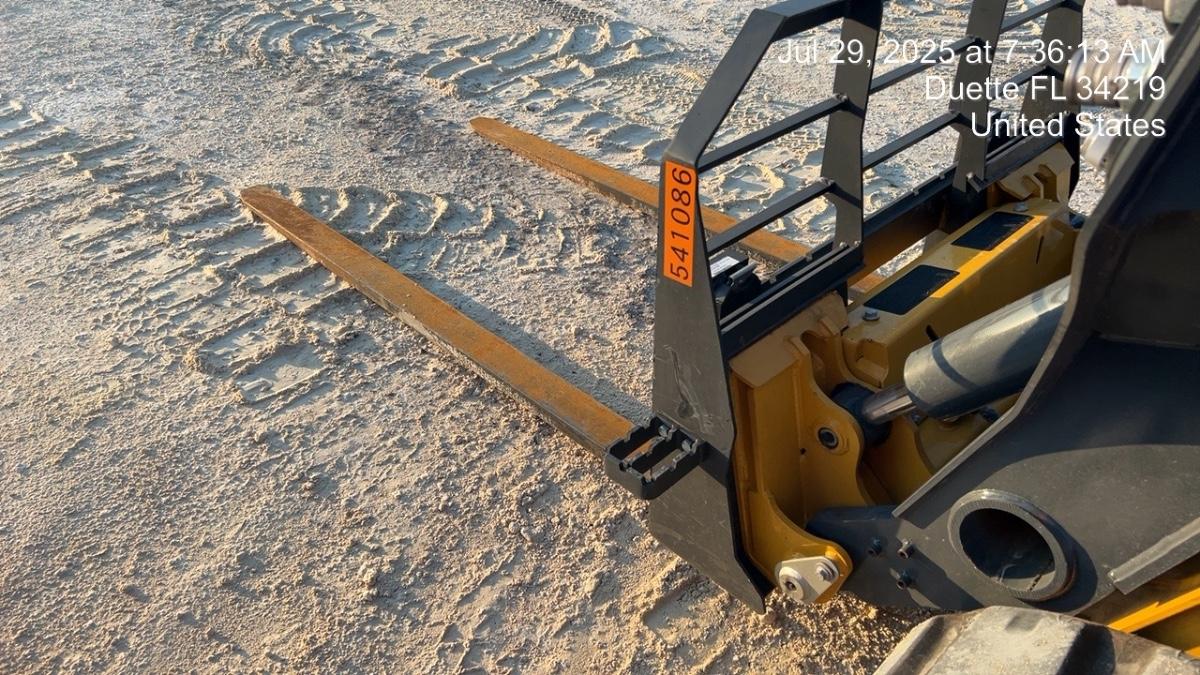 2025 ARROW MATERIAL HANDLING F5100CB-6018