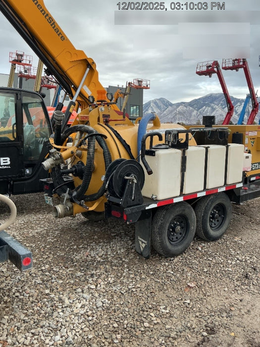 2023 Vac-Tron LP573XDT T4 Koehler Diesel Engine, 500 Gallon Debris Tank, x2 100 Gallon Water Tanks