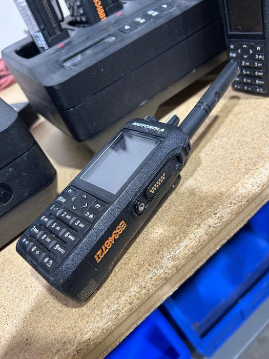 2023 MOTOROLA R7 DISPLAY