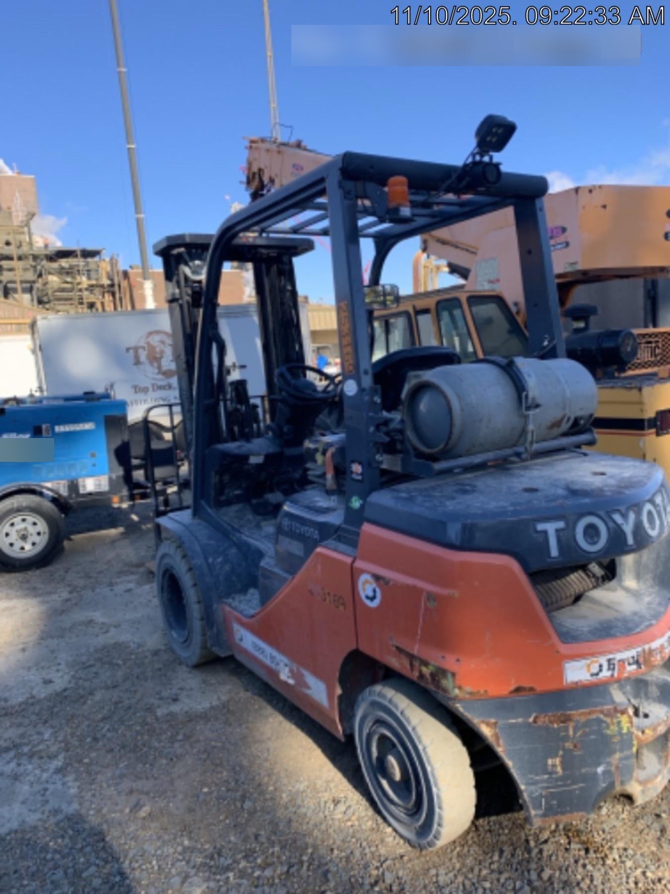 2022 TOYOTA 50-8FGU25